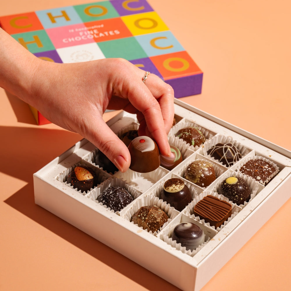 Fresh Chococo Selection Box - Large – view 2